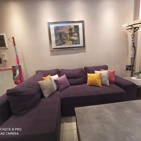 Safe & Cool Apartment كاندية المظهر الخارجي الصورة