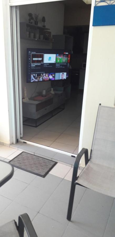 Safe & Cool Apartment كاندية المظهر الخارجي الصورة