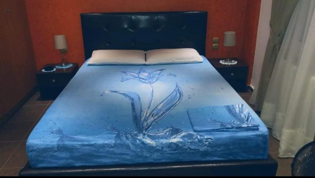 Safe & Cool Apartment كاندية المظهر الخارجي الصورة
