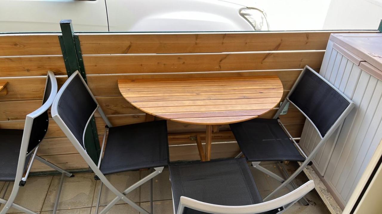 Safe & Cool Apartment كاندية المظهر الخارجي الصورة